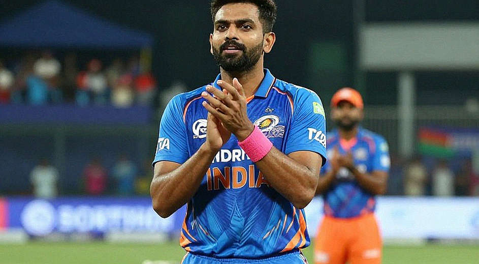 বাইশ গজের ট্র্যাক: ট্রান্সফার উইন্ডো, পেসের ক্ষয়হার আর ঢাকার বাইরের চোখ